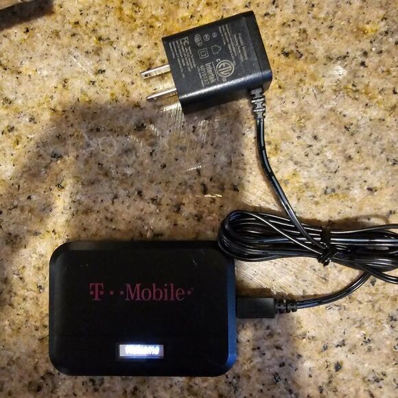 T-Mobile Franklin T9 Wireless R717 4g LTE Mobile Hotspot - Picture 11 of 15